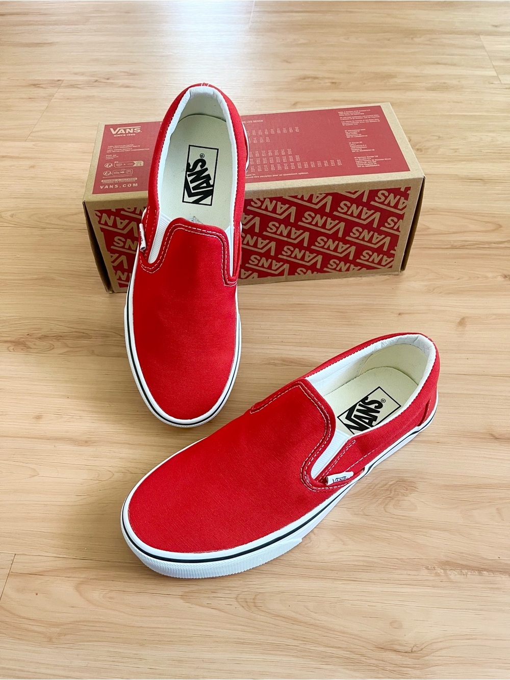 Vans Classic Sli-On Racing Red Women 9.0US
